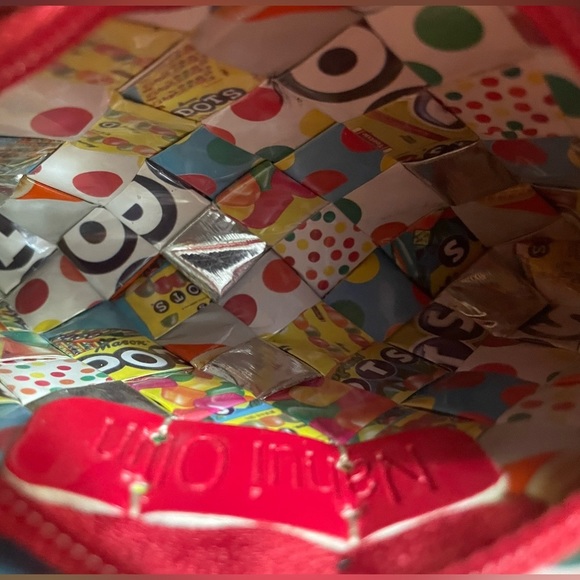 Retro Dots Candy Wristlet! - Picture 4 of 5